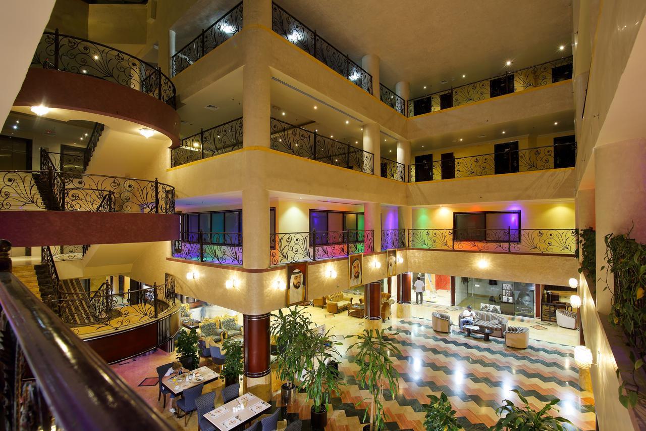 Al Bustan Hotel Sharjah Buitenkant foto