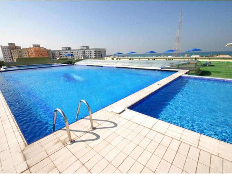 Al Bustan Hotel Sharjah Buitenkant foto